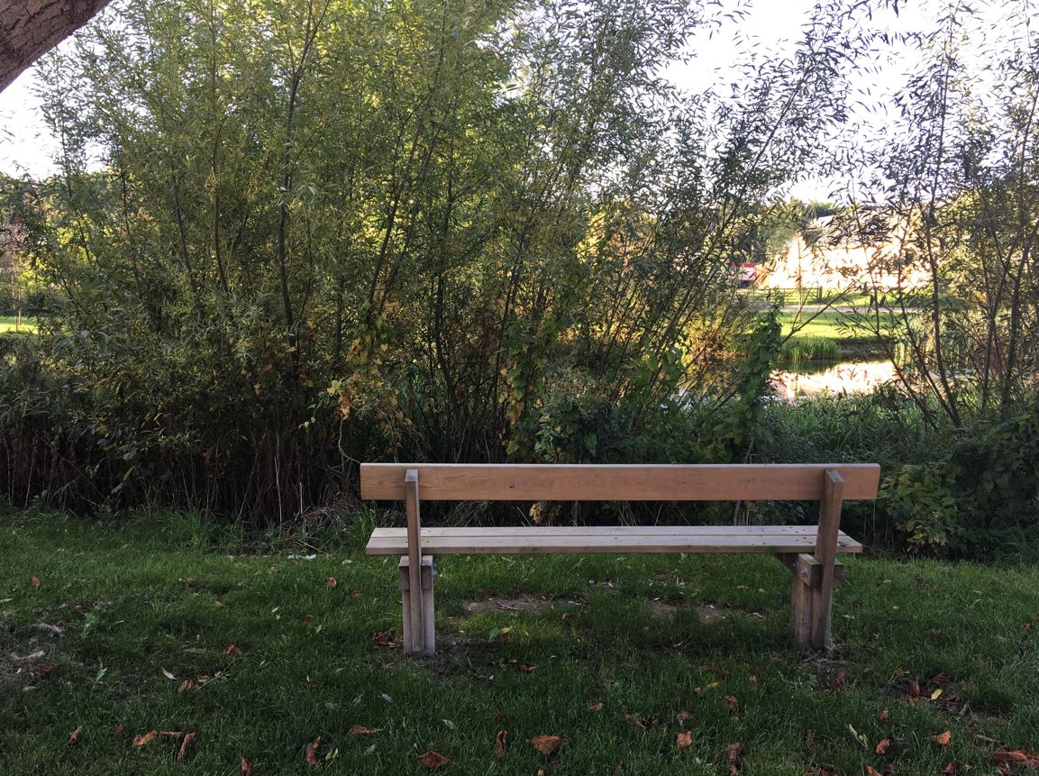 Mangler du en bænk?