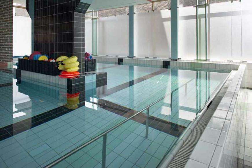 Udsmykning af vandbassin