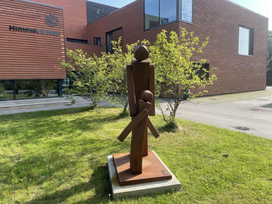 Et kærligt skub mod fremtiden