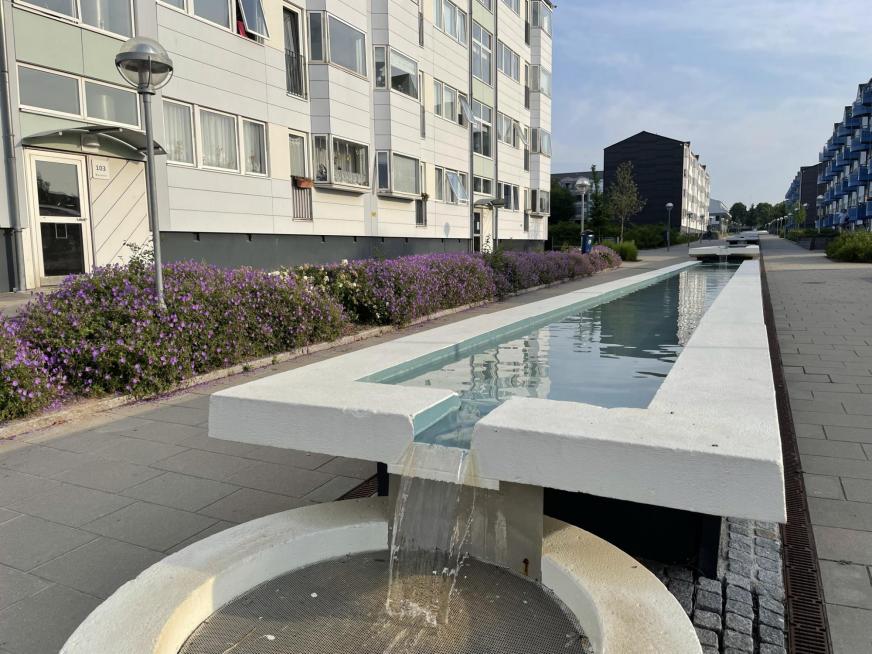 Vandkaskade i Hede-Magleparken