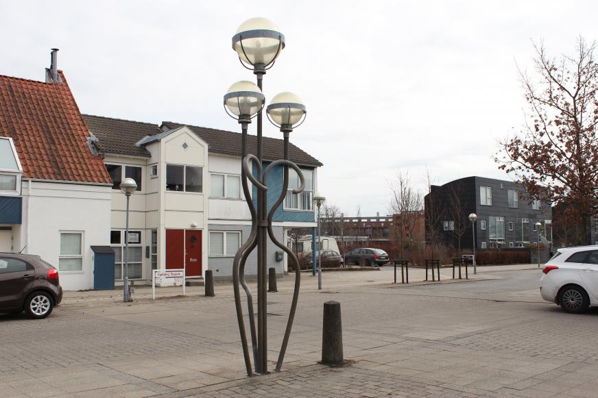 Til gården og gaden